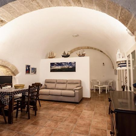 Alimarta Appartement Monopoli Buitenkant foto